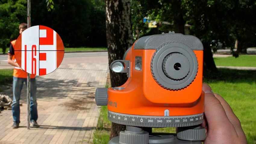 Uma imagem clara pode ser obtida girando o parafuso de foco Uma imagem clara pode ser obtida girando o parafuso de foco