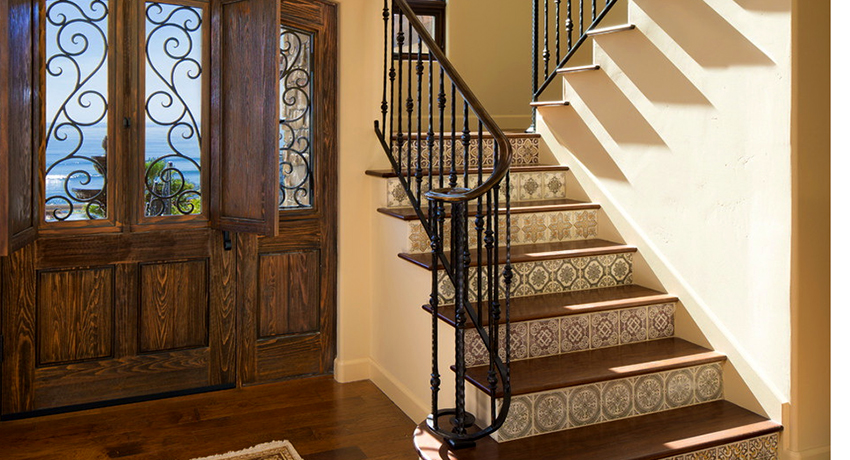 Uz pomoć kovanja možete dobiti ogradu raznih oblika Uz pomoć kovanja možete dobiti ogradu raznih oblika