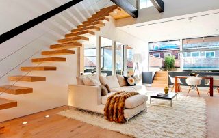 Pagar tangga: pilihan untuk mewujudkan dalaman yang cantik dan selamat