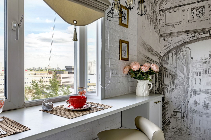 Най-лесният начин да спестите място е да създадете маса от перваза на прозореца Най-лесният начин да спестите място е да създадете маса от перваза на прозореца