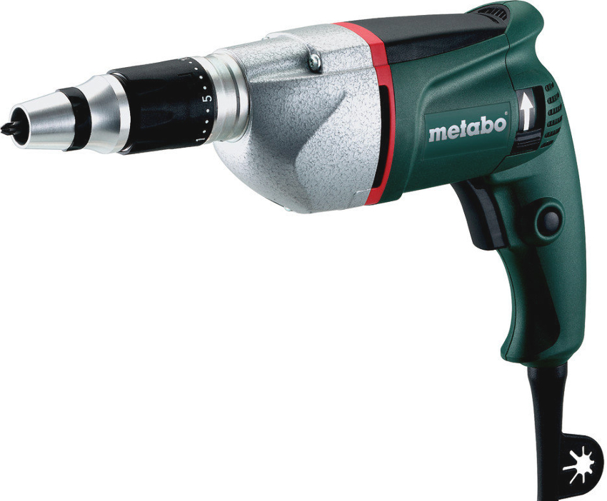 O modelo Metabo DWSE 6.3 é considerado o melhor entre as parafusadeiras de rede profissionais. O modelo Metabo DWSE 6.3 é considerado o melhor entre as parafusadeiras de rede profissionais.