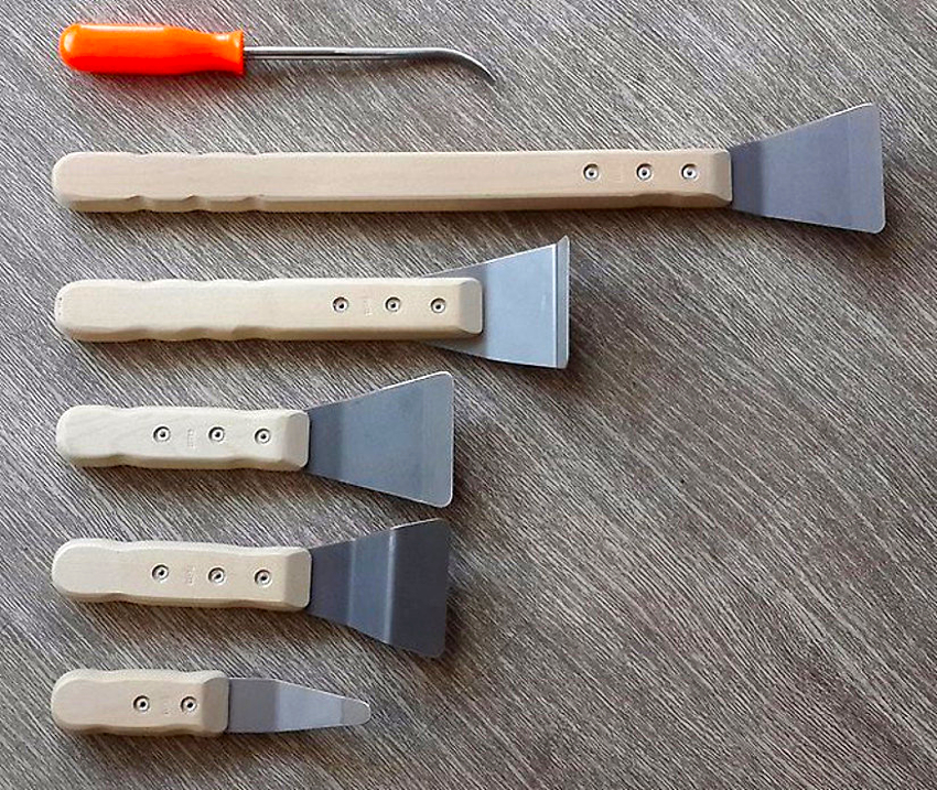 Ennen korjaustöiden aloittamista sinun on valmisteltava tarvittavat työkalut Ennen korjaustöiden aloittamista sinun on valmisteltava tarvittavat työkalut