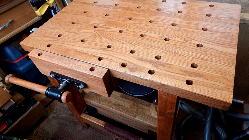 Các loại bàn làm việc phổ thông, đặc biệt, tay và ghế Các loại bàn làm việc phổ thông, đặc biệt, tay và ghế