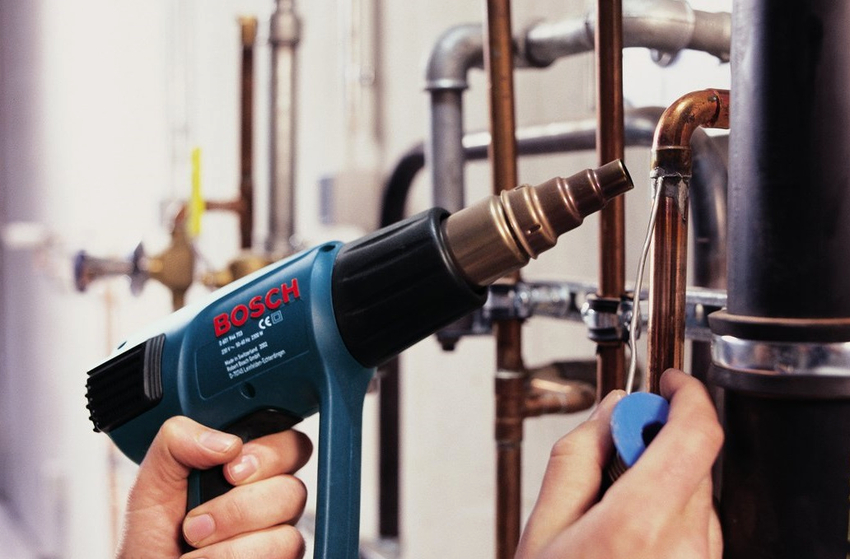 Tilfælde af industrielle hårtørrere kan modstå høje opvarmningstemperaturer uden deformation Tilfælde af industrielle hårtørrere kan modstå høje opvarmningstemperaturer uden deformation