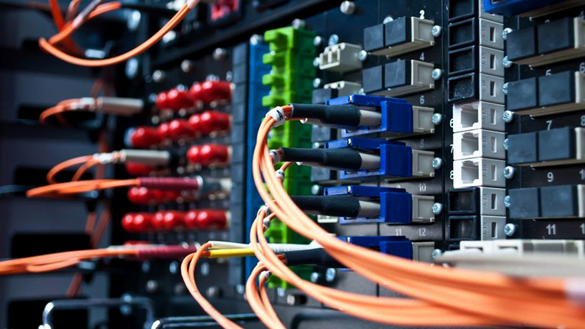 For at fuldføre installationen af systemet med egne hænder skal du have det nødvendige udstyr og den viden For at fuldføre installationen af systemet med egne hænder skal du have det nødvendige udstyr og den viden