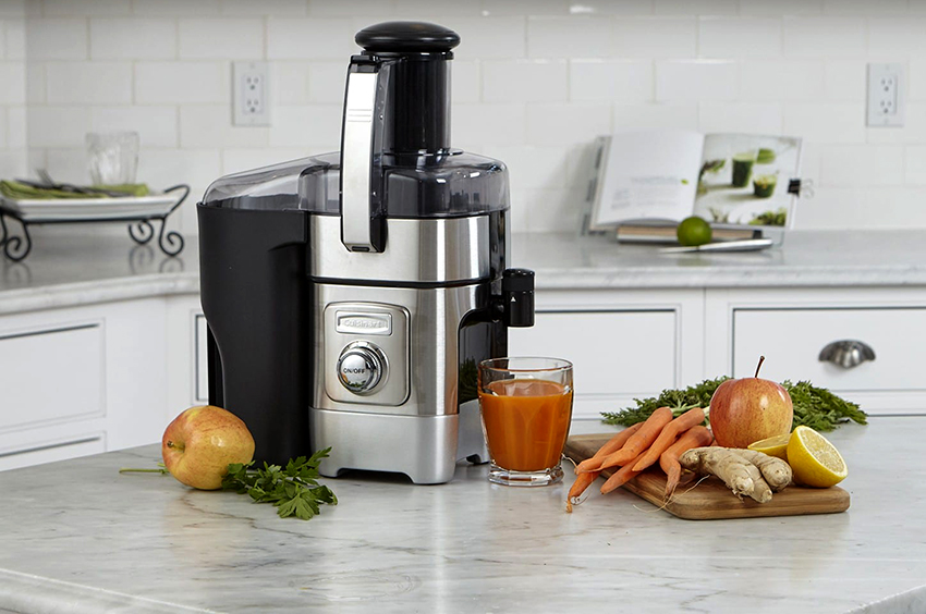 Mehupuristimen runko voi olla alumiinia, muovia tai terästä Mehupuristimen runko voi olla alumiinia, muovia tai terästä