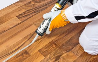 Ang malamig na hinang para sa linoleum, ang kamangha-manghang pagiging simple at kahusayan