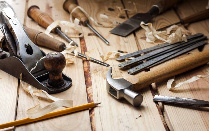 Du må sjekke om du har alle nødvendige verktøy Du må sjekke om du har alle nødvendige verktøy