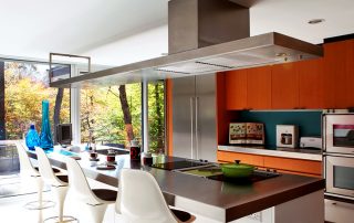 מכסה המנוע האי: דגמים מקלאסיים לבלעדיים