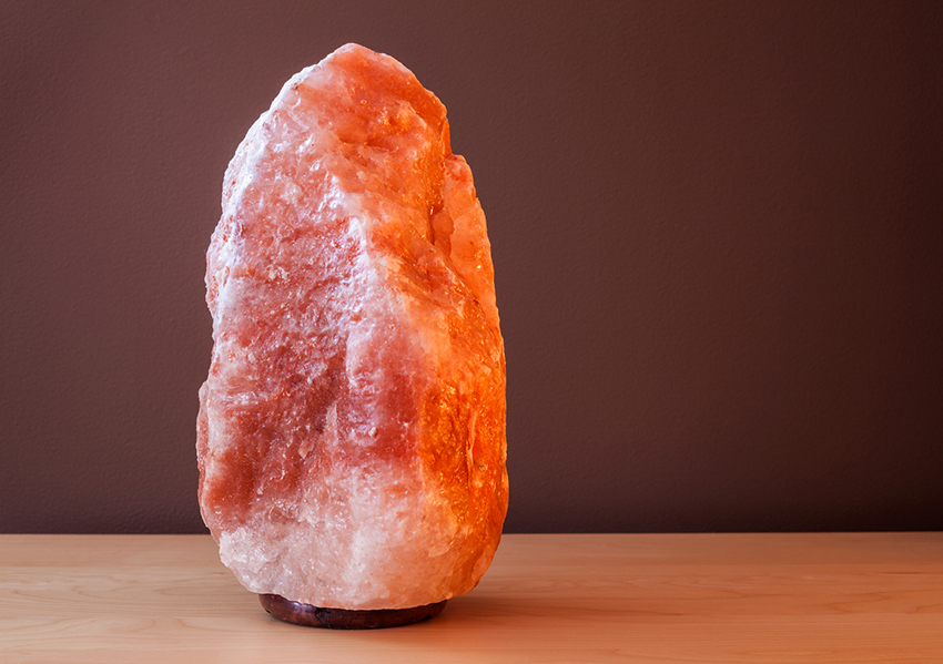 La làmpada de sal feta de sal pakistanesa Home Hearth es pot comprar per 1.500 rubles La làmpada de sal feta de sal pakistanesa Home Hearth es pot comprar per 1.500 rubles