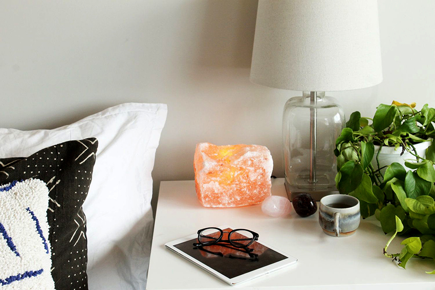 Segons els metges, les làmpades tenen un efecte positiu tant en adults com en nens. Segons els metges, les làmpades tenen un efecte positiu tant en adults com en nens.