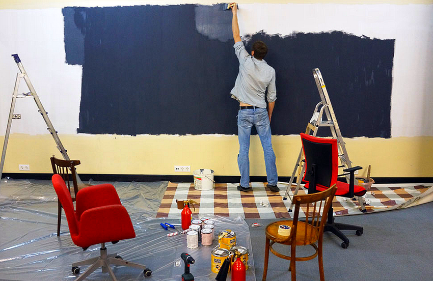 Prije nanošenja, morate pažljivo prekriti sve površine slučajnom bojom Prije nanošenja, morate pažljivo prekriti sve površine slučajnom bojom