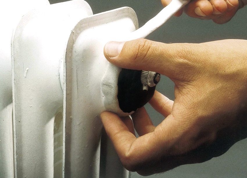 Hàn lạnh chịu nhiệt độ cao tuyệt vời để sửa chữa bộ tản nhiệt sưởi Hàn lạnh chịu nhiệt độ cao tuyệt vời để sửa chữa bộ tản nhiệt sưởi