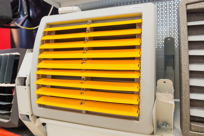 גוף דוד השמן אינו מתחמם, מה שמבטיח את בטיחותו גוף דוד השמן אינו מתחמם, מה שמבטיח את בטיחותו