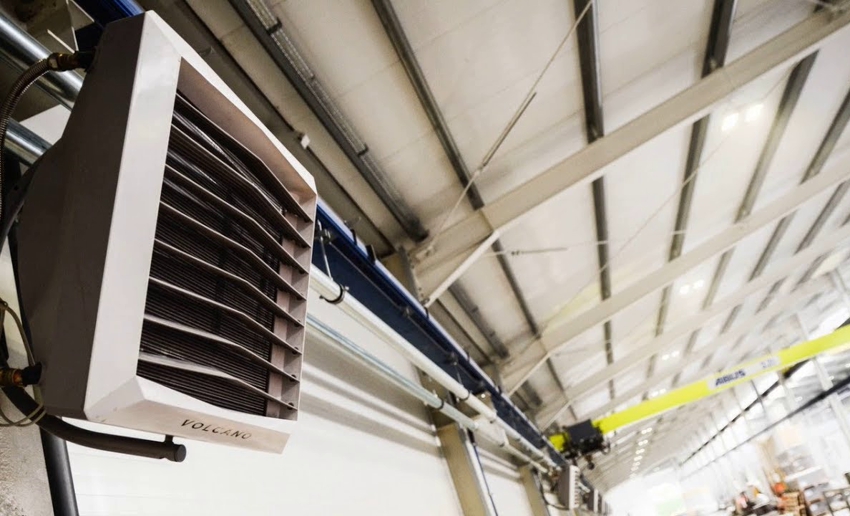 להפעלה תקינה של תנור האוויר, יש לנקות אותו באופן קבוע. להפעלה תקינה של תנור האוויר, יש לנקות אותו באופן קבוע.