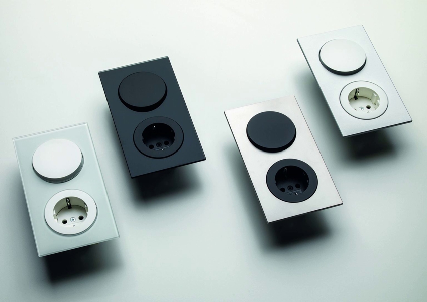 Originalni proizvodi marke Schneider Electric Originalni proizvodi marke Schneider Electric