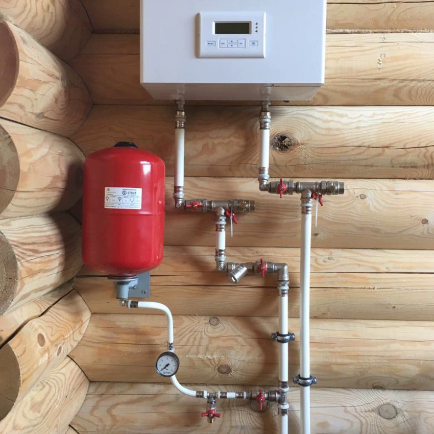 Bei der Installation eines Ausgleichsbehälters müssen bestimmte Regeln beachtet werden Bei der Installation eines Ausgleichsbehälters müssen bestimmte Regeln beachtet werden