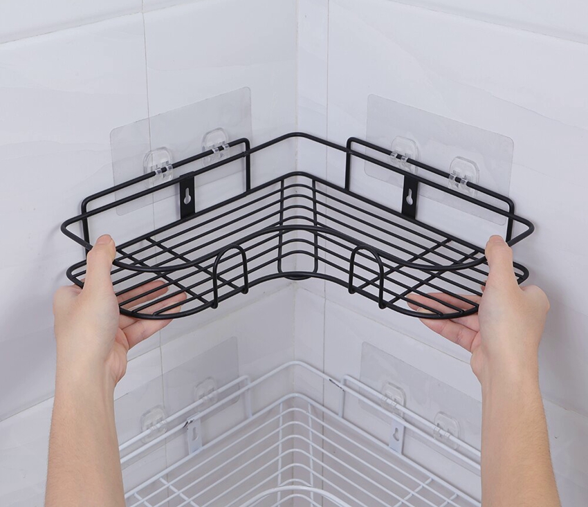 Köşe raflar küçük odalar için harikadır Köşe raflar küçük odalar için harikadır